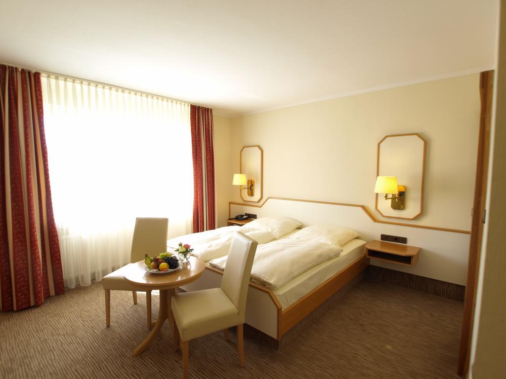 Hotel Landhaus Silbertanne Rotenburg an der Fulda Zewnętrze zdjęcie