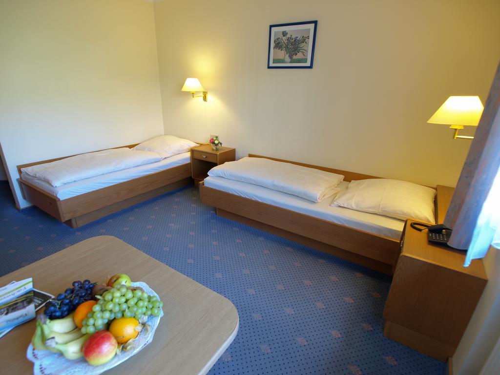 Hotel Landhaus Silbertanne Rotenburg an der Fulda Zewnętrze zdjęcie